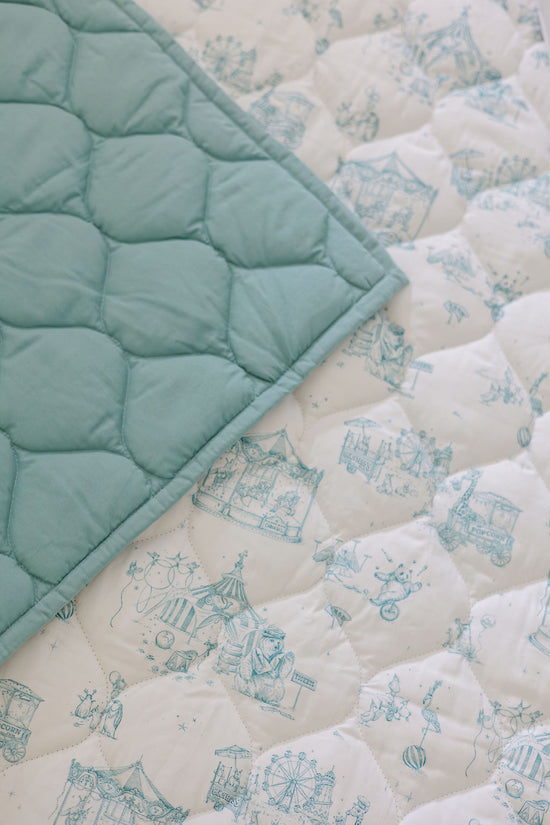 Circus Toile Quilted Playmat