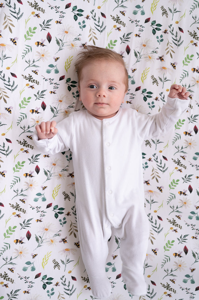 Fitted cot outlet sheets